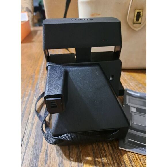 Vintage Polaroid One Step Flash Instant Camera with Paperwork - Picture 4 of 12